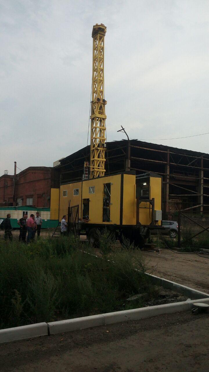 Установка бурова з рухомим обертачем УБЭ-5К, фото 1