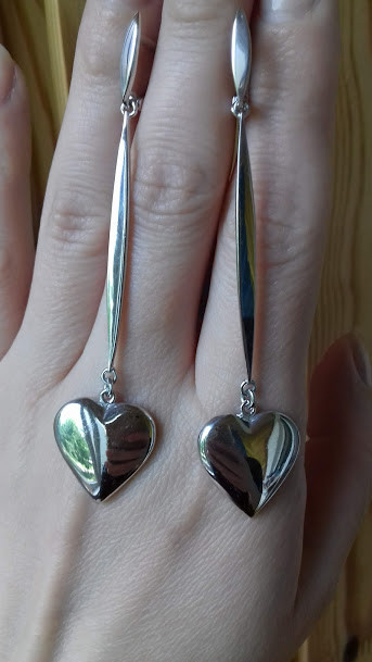 Стильні срібні сережки висюлі Серця Любов, фото 1