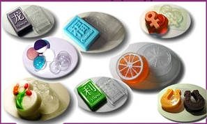 Форми пластикові