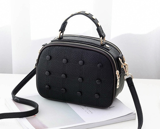 Модная женская сумочка с пуговицами Черный