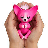 Інтерактивна лисичка WowWee Fingerlings Interactive Baby Fox Фінгерлінгс Бейбі фокс Кайла, фото 6