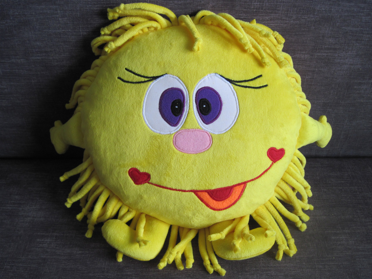 М'яка іграшка — подушка Сонце ручна робота