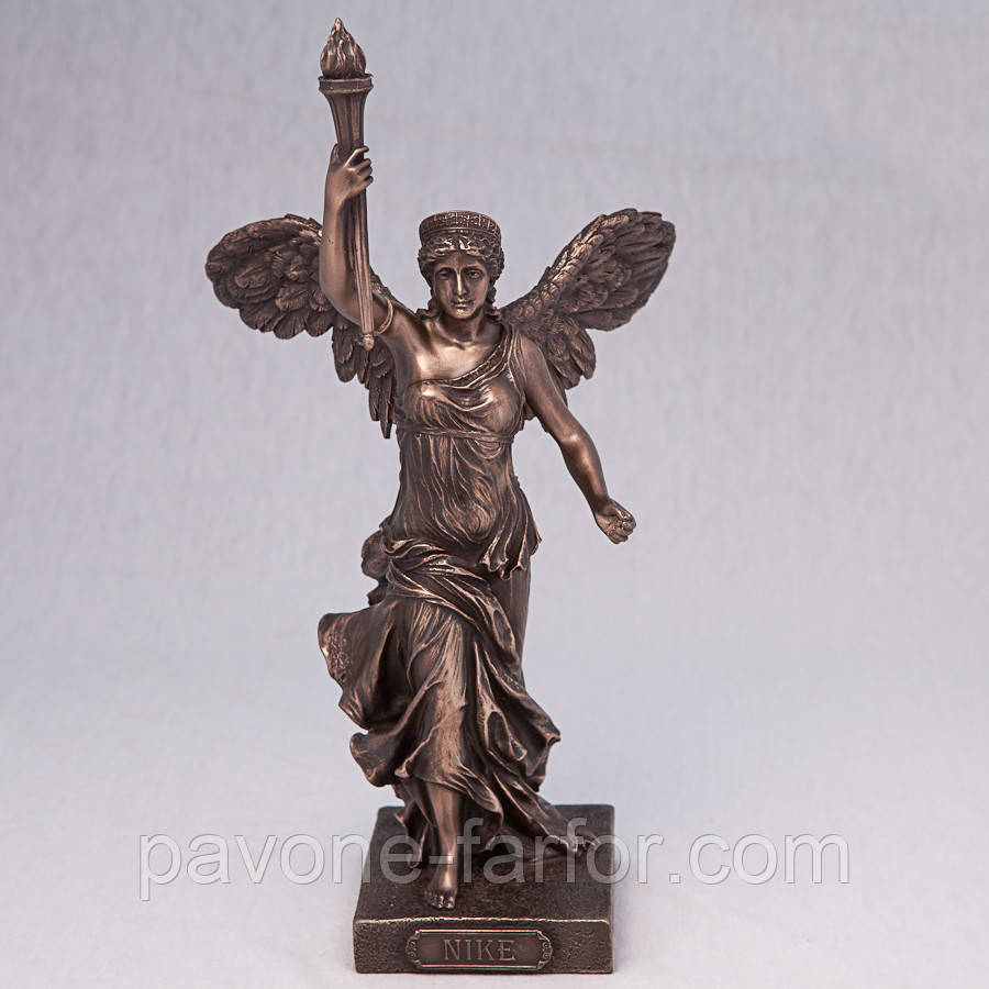 Подарункова статуетка Veronese "Ніка" (26 см) 75998 A1, фото 1