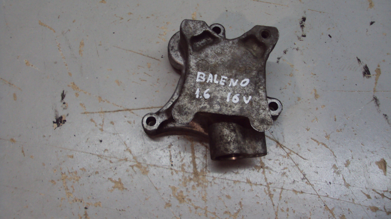 Крышка Заглушка головки Suzuki Baleno Suzuki Vitara 1.6 бензин 16V G16B 1988 - 2005 гв. - фото 1 - id-p984640996