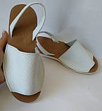 Праска! Жіночі шкіряні сандалії іспанки! Літні босоніжки менорки білого кольору, фото 7