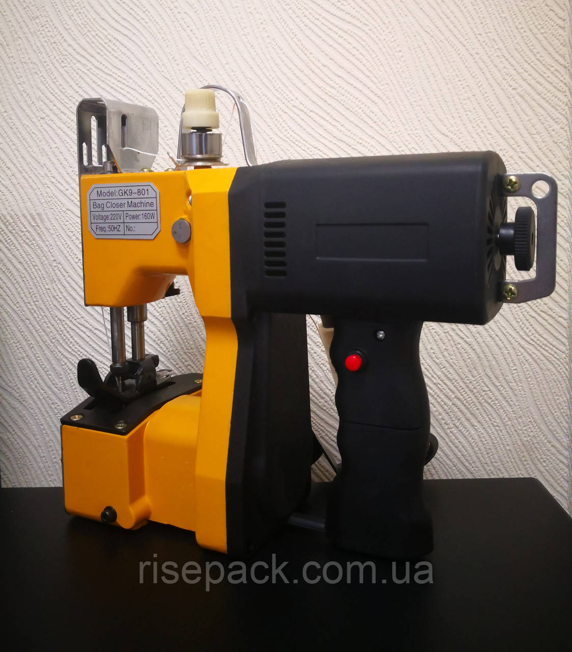 Мішкозашивальна машина GK9-500