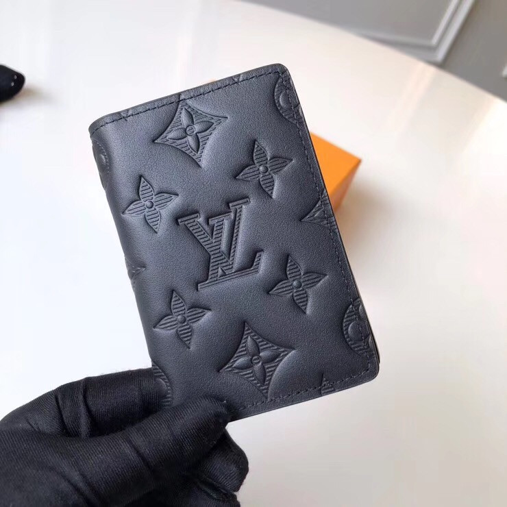 Картка Louis Vuitton жіноча