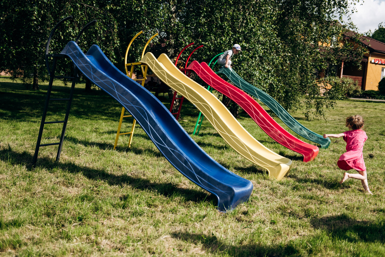 Дитяча гірка 3м з металевою драбиною висота 1,5 м (різні кольори), фото 1