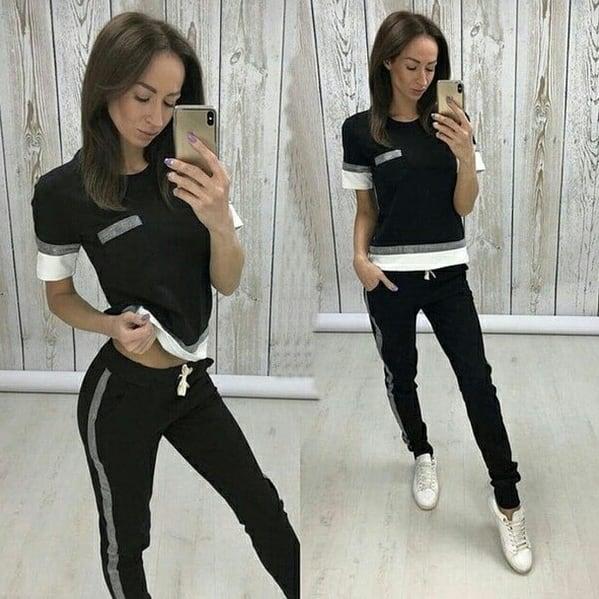 Спортивний костюм жіночий з лампасами