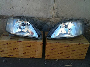 Фара Renault Logan фара передня Рено Логан