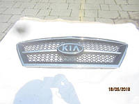 Решітка радіатора Kia Sorento 2003