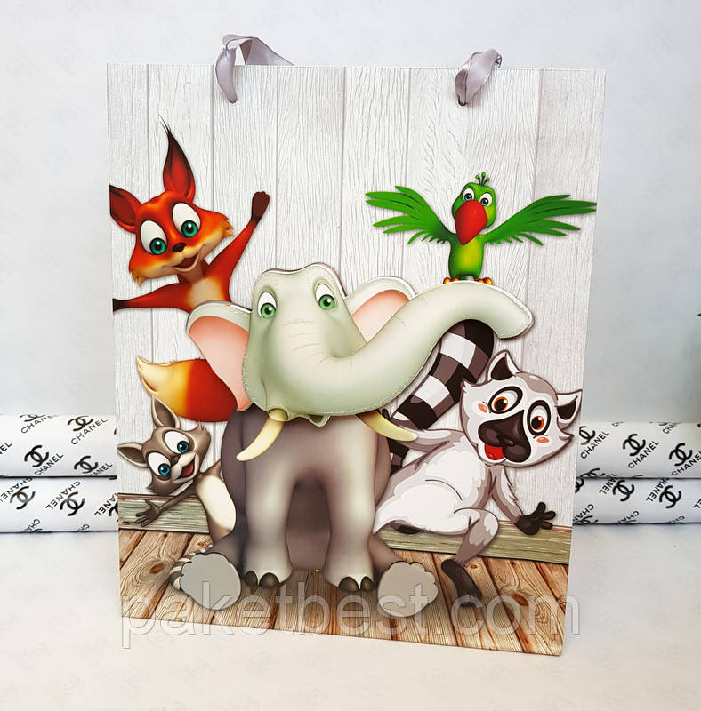 Пакет подарунковий Преміум Середній 3D 18х24х8,5см