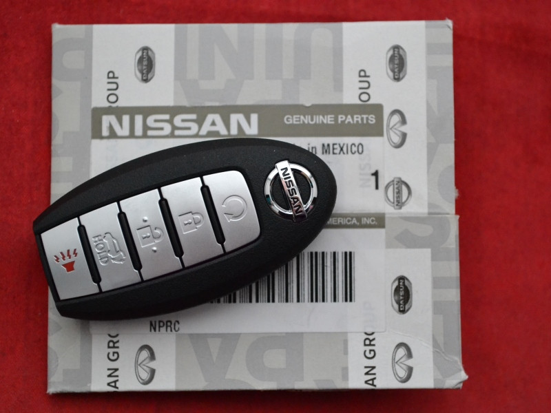 Ключ Nissan Rogue USA 2019-2020 (Original) 5 кнопок з автозапуском - фото 1 - id-p1238170657