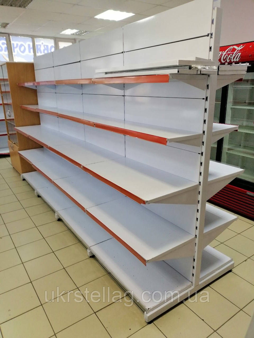 Острівний металевий стелаж 2 м. бу. Стеллаж бу. Стелажі бу. Острів бу. Вітрина бу