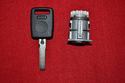 AUDI A6 замок лівих дверей.