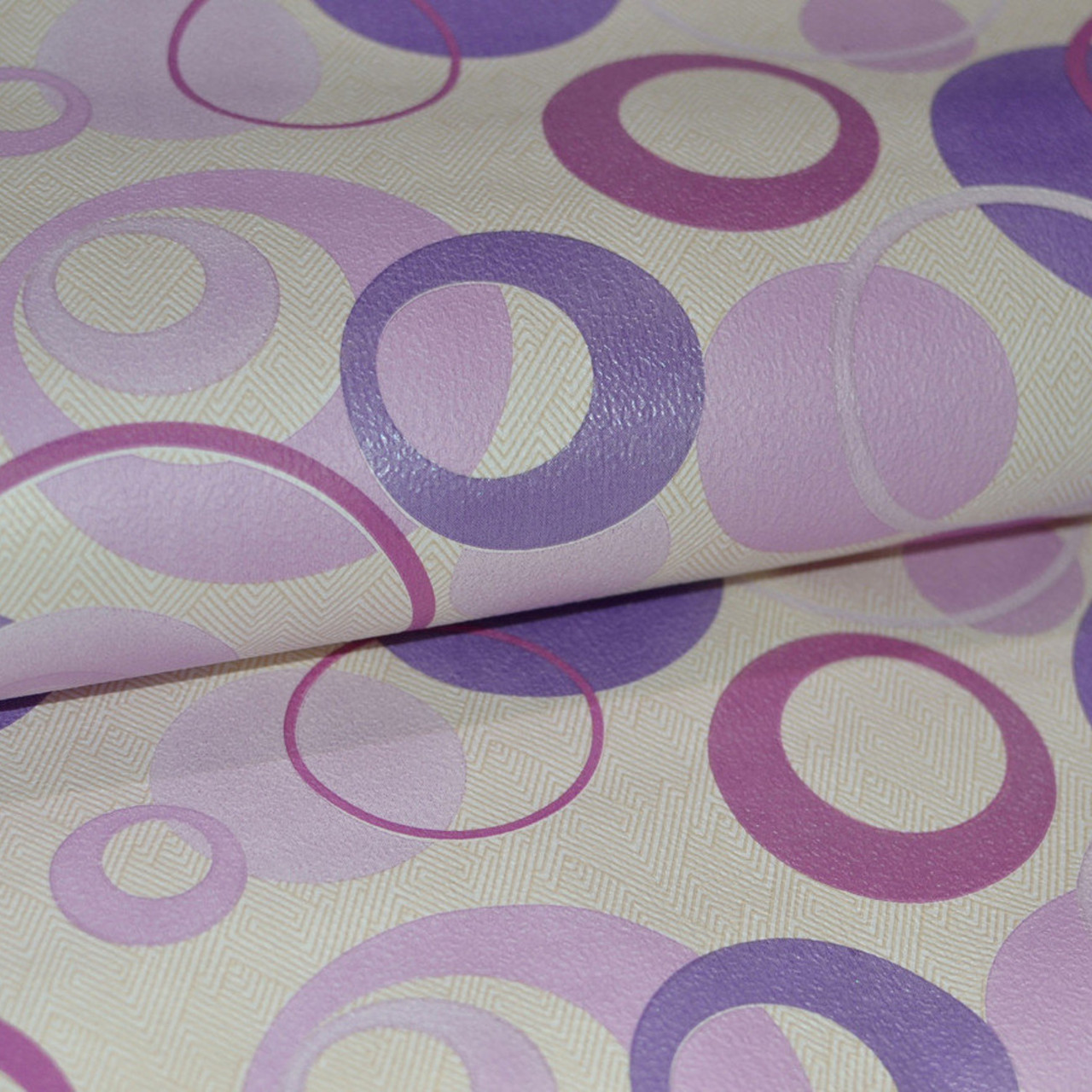 Обои на стену бумажные светлые с розово-фиолетовыми кругами 0,53*10м - фото 1 - id-p549666748