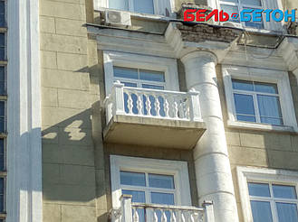 Новая балюстрада на балконе многоэтажного дома в Киеве с сохранением архитектурного стиля 27