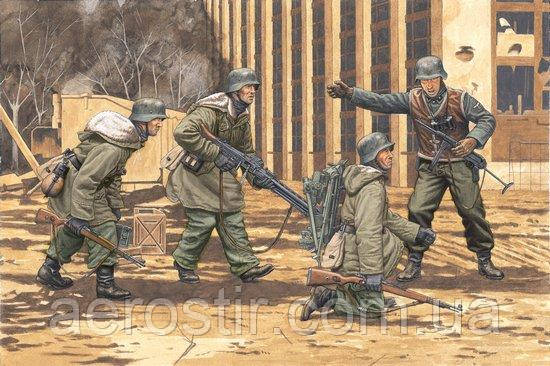 Totenkopf Division (Kharkov 1943) 1/35 Dragon 6385