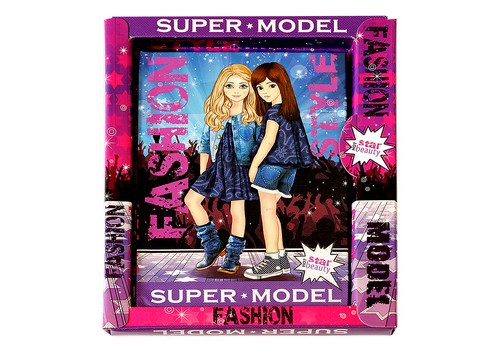 Блокнот A6 в лінійку, тверда обкладинка, на замку, в коробці Kidis Super model