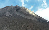 Этна - действующий стратовулкан, расположенный на восточном побережье Сицилии, недалеко от Катании