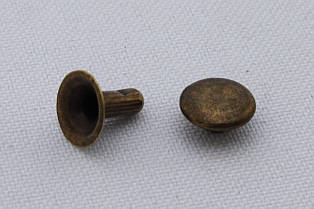 Хольнітен односторонній, діаметр - 8 мм, ніжка - 8 мм, колір - антик, в упаковці - 100 шт, артикул СК 5124