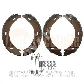 AutoTechteile 4247 Колодки ручника MB Vito, фото 1