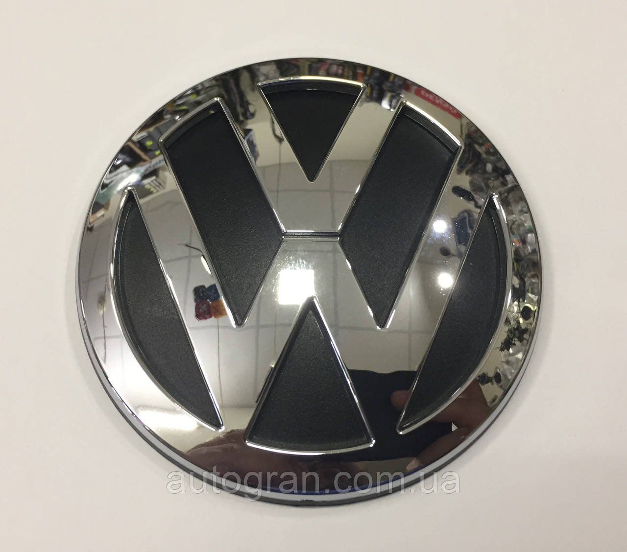 Емблема багажника Volkswagen Golf 4 1J6853630 B ULM