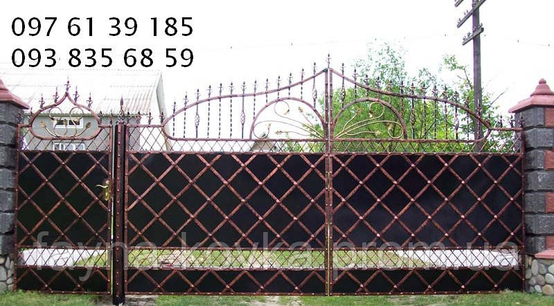 Коміра ковані 483