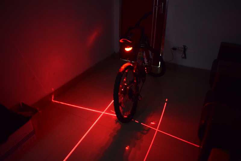 Велосипедный задний фонарь с лазером Robesbon мигалка с лазерной дорожкой Cross красный - фото 2 - id-p991311394