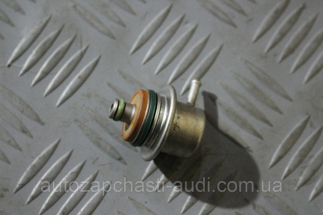  Регулятор тиску подавання палива Audi 100 A6 C4 91-97г, фото 1