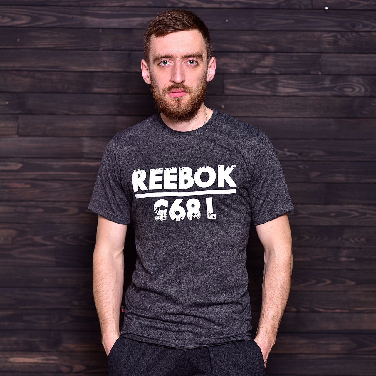 Чоловіча спортивна футболка Reebok, темно-сірого кольору