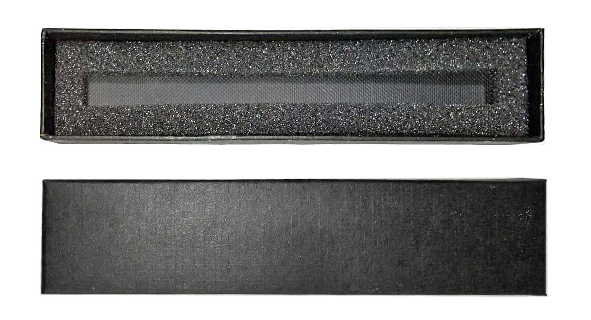 Футляр 17,5х4,5х2 см чорний, для однієї ручки, чорна оксамитова підкладка.