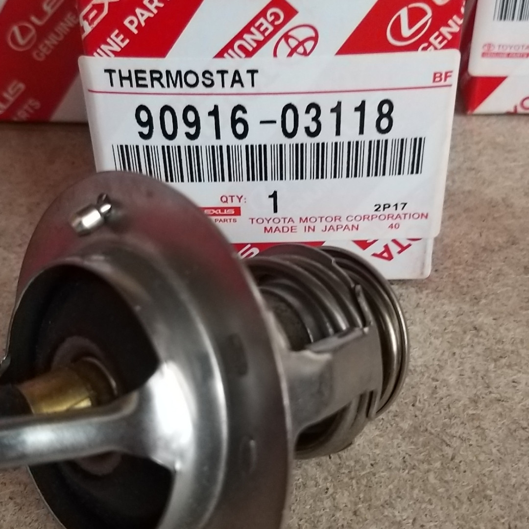 Термостат Toyota Prado 120 150 Hilux Hiace Fortuner 90916-03118, фото 1