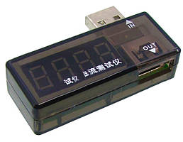 USB тестер AIDA A-3333 показує напругу та силу струму