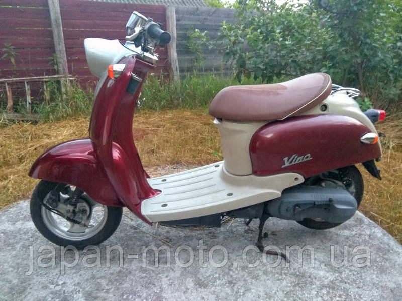 Скутер Yamaha Vino (вишня)