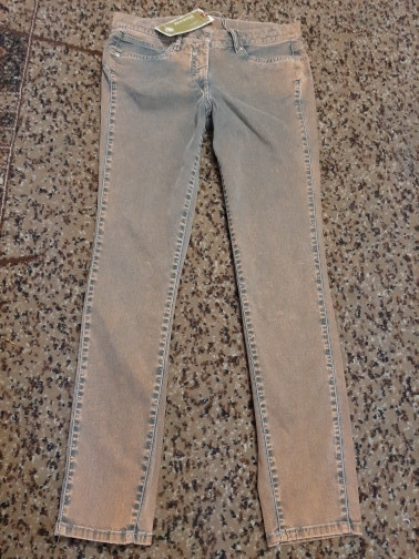 Стильні джинси від Recover pants, Америка, розмір 44-46