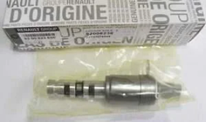 Renault (Original) 8200823650 — Електромагнітний клапан фазорегулятора на Рено Дастер K4M 1.6i 16V, фото 3