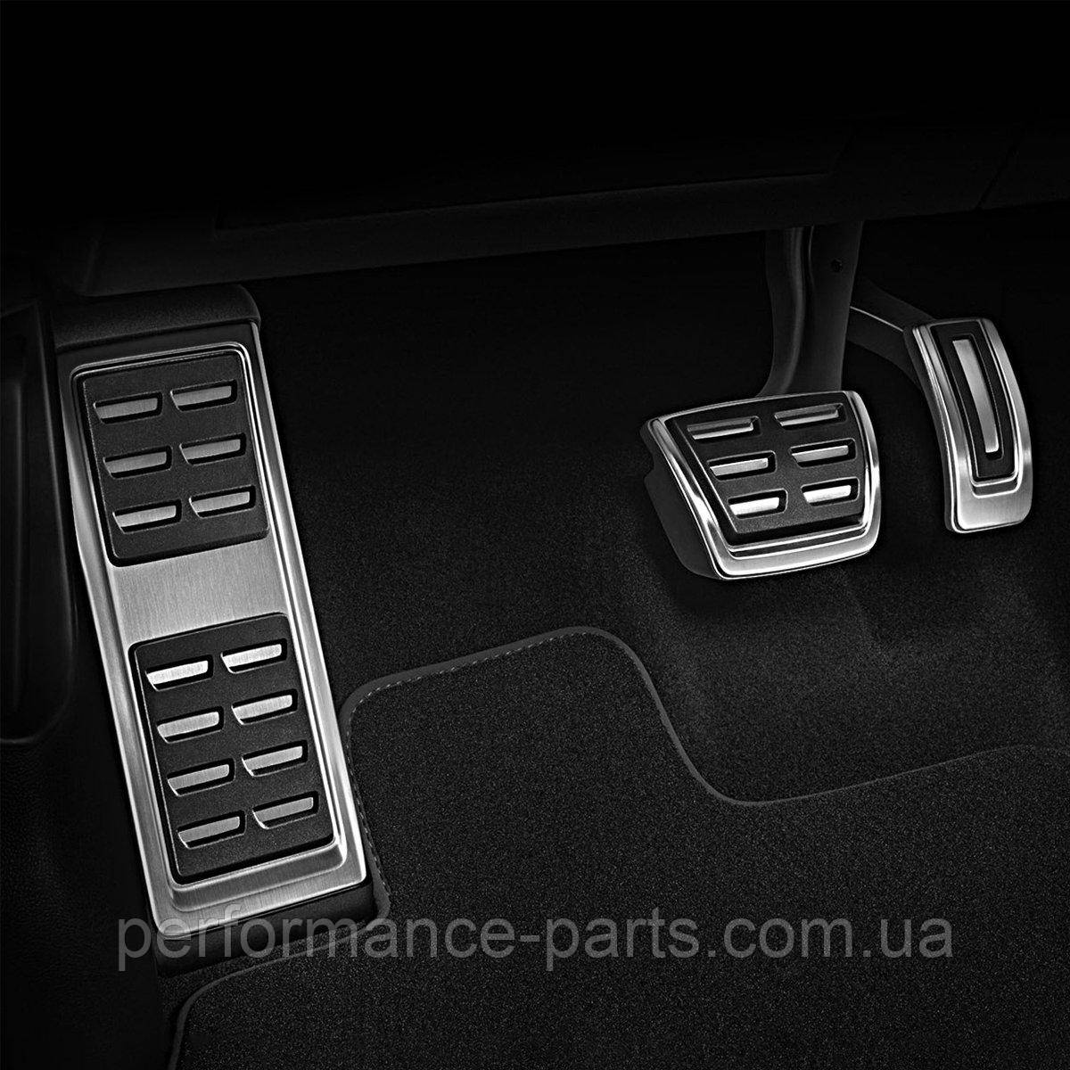 Комплект накладок на педалі для Audi A4 / Audi A5 / Audi Q5 - с АКПП (8K1064205B)