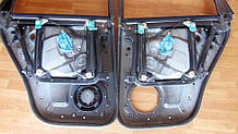 Склопідйомник + рамка Volkswagen Touareg 2003 - 2009 р. в.