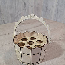 Дерев'яний пасхальний кошик для яєць