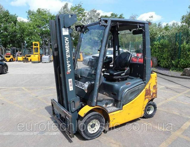 Вилочный погрузчик Jungheinrich TFG320S.