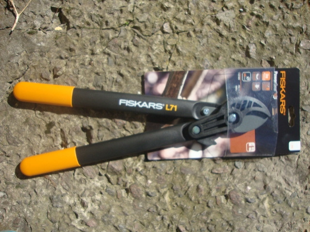 Гілкоріз PowerGear™ контактний від Fiskars (S) (112180)1001556