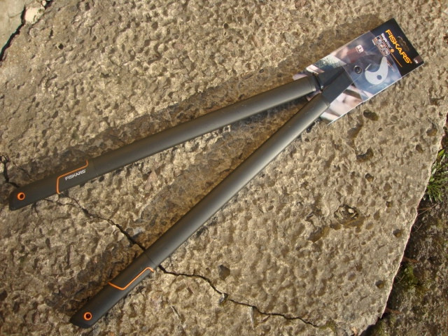 Гілкоріз SingleStep™ контактний від Fiskars (L) L39 (112450)1001430