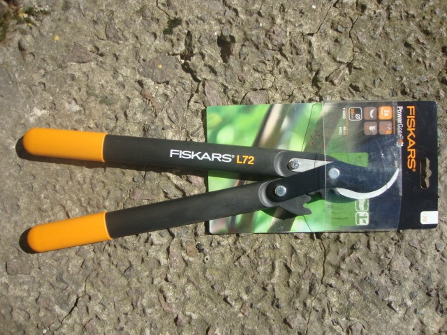 Гілкоріз PowerGear™ площинний від Fiskars (S) (112200)1001555