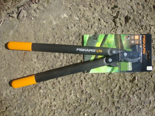 Гілкоріз PowerGear™ площинний від Fiskars (M) (112290) 1000582