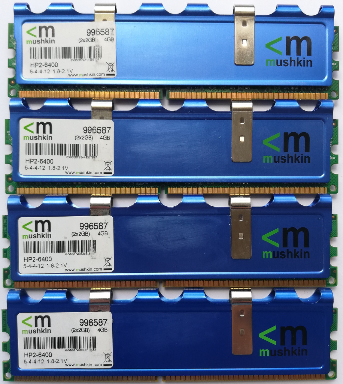 Комплект оперативной памяти Mushkin DDR2 8Gb (4*2Gb) 800MHz PC2 6400U CL5 (996587) Б/У