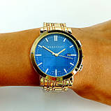 Класичні кварцові годинники Burberry С05 на металевому браслеті, золотого кольору, синій циферблат з датою, фото 5