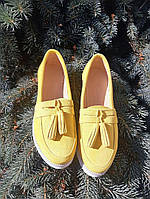 Женские желтые замшевые туфли-лоферы с кисточками, 37 последний размер