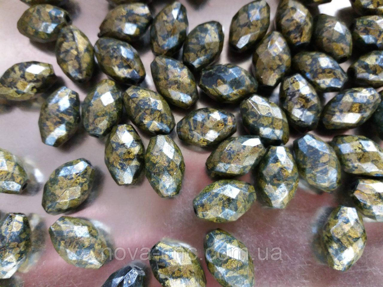 Бусини пластик "Ромб-рибка" чорно-жовтий 16 мм 500 грамів