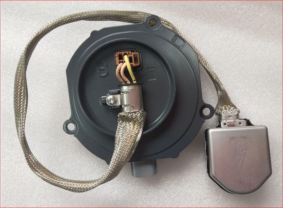 E221510H3 Mazda Блок ксенонової лампи
